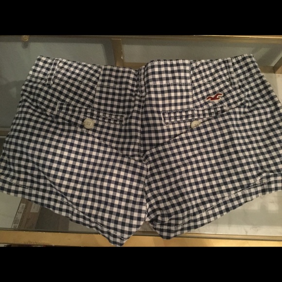 HCO Navy and White Checkered Shorts - Picture 2 of 3